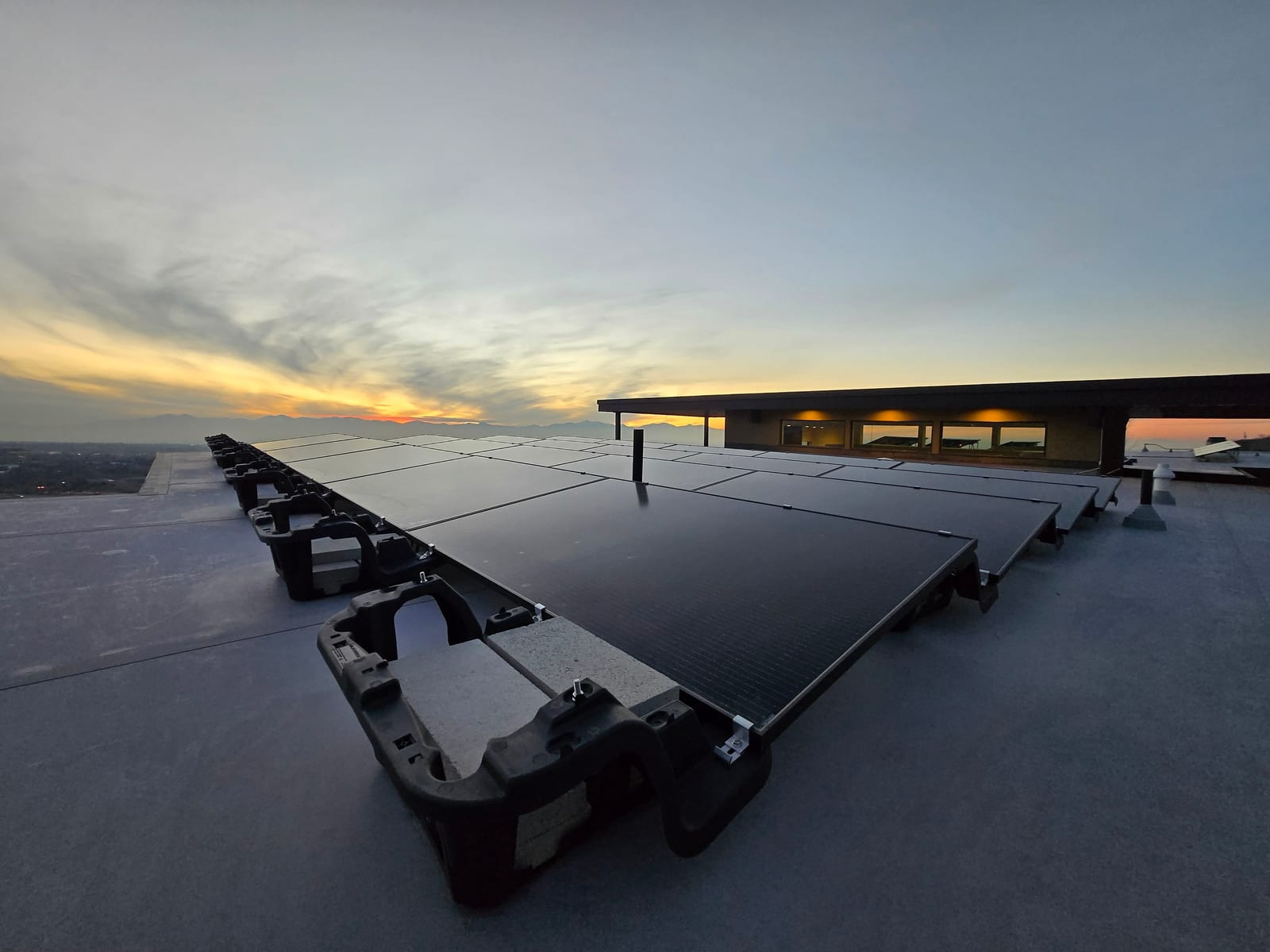 8.2 kW solar + 48 kWh battery in Holladay, UT
